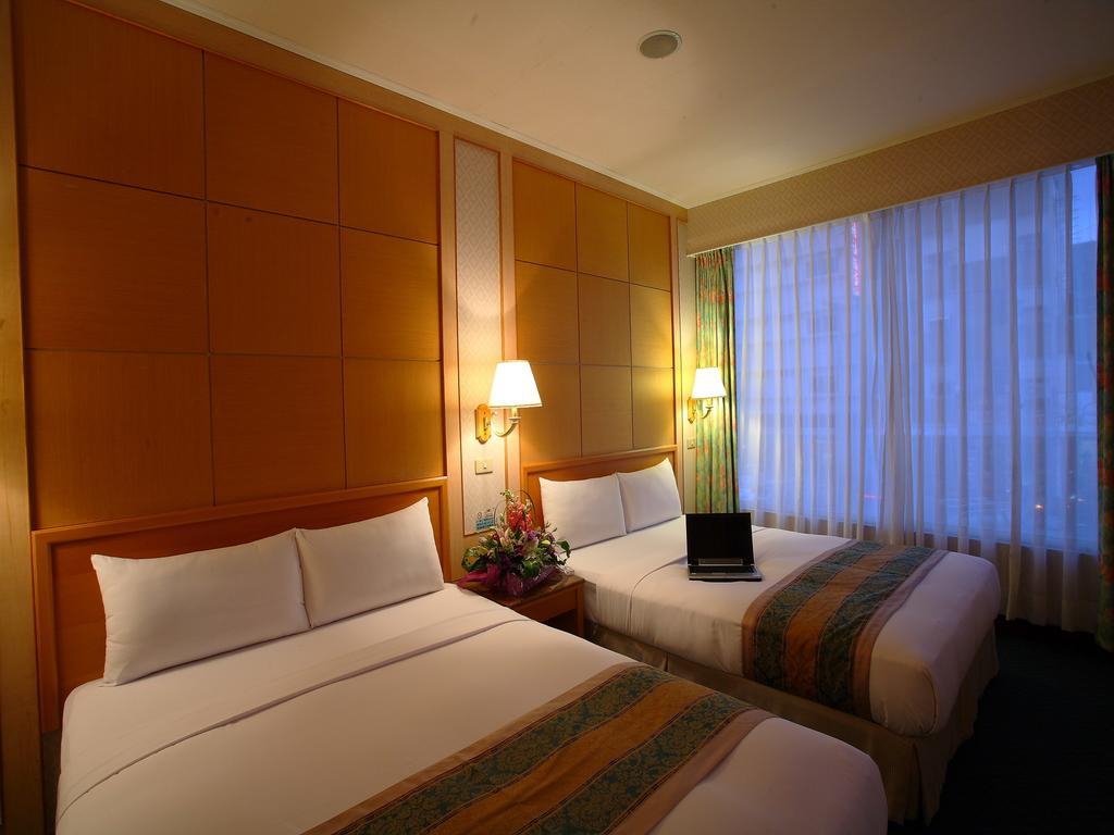 Da Shih Hotel Kota Hualien Bagian luar foto