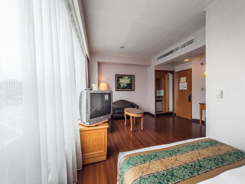Da Shih Hotel Kota Hualien Bagian luar foto